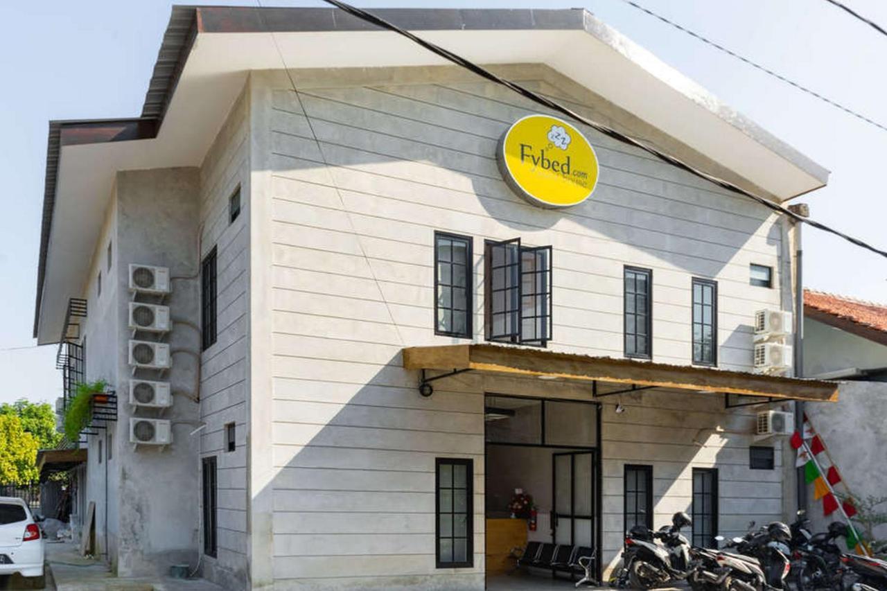 Reddoorz Near Sam Poo Kong 3 Semarang Exterior foto
